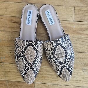 Steve Madden Loafer Flats